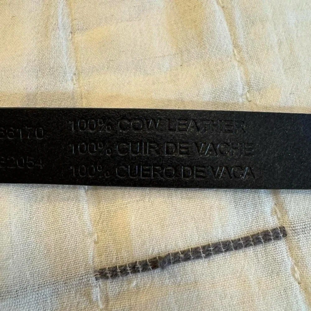 Urban Outfitters Black Leather Belt Gold Buckle Size S 36”